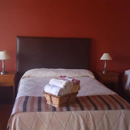 Hotel Colonial Colon Exterior foto