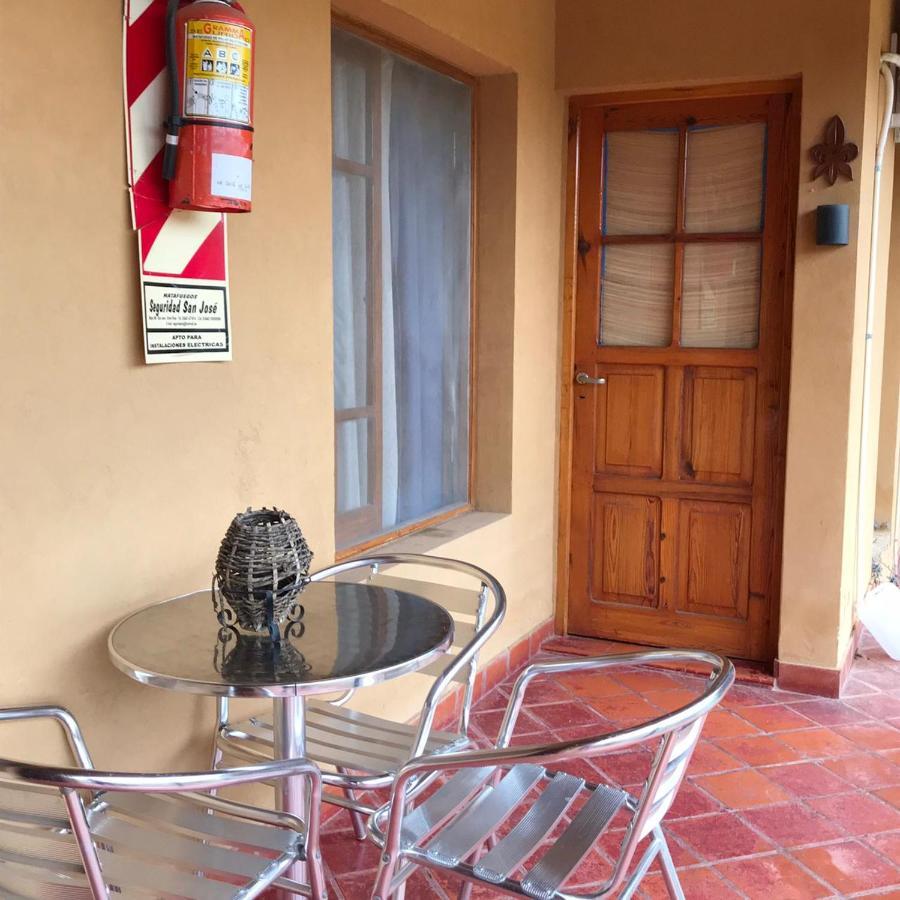 Hotel Colonial Colon Exterior foto